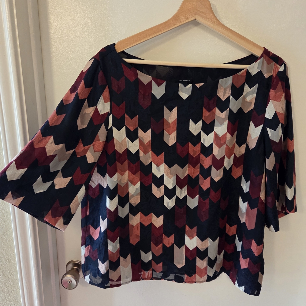 Ann Taylor Multicolor Chevron Blouse L